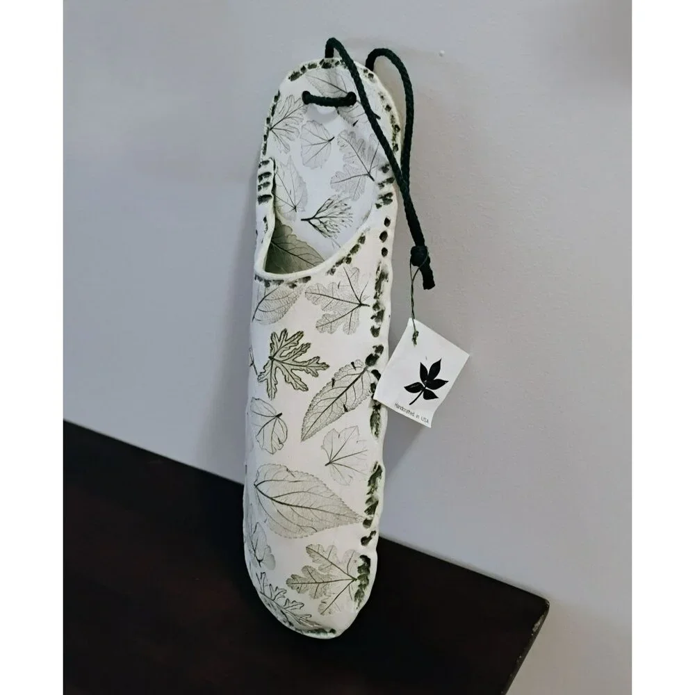 Freeman Ceramics California Handcrafted Botanical Pottery Pouch Vase Wall Pocket